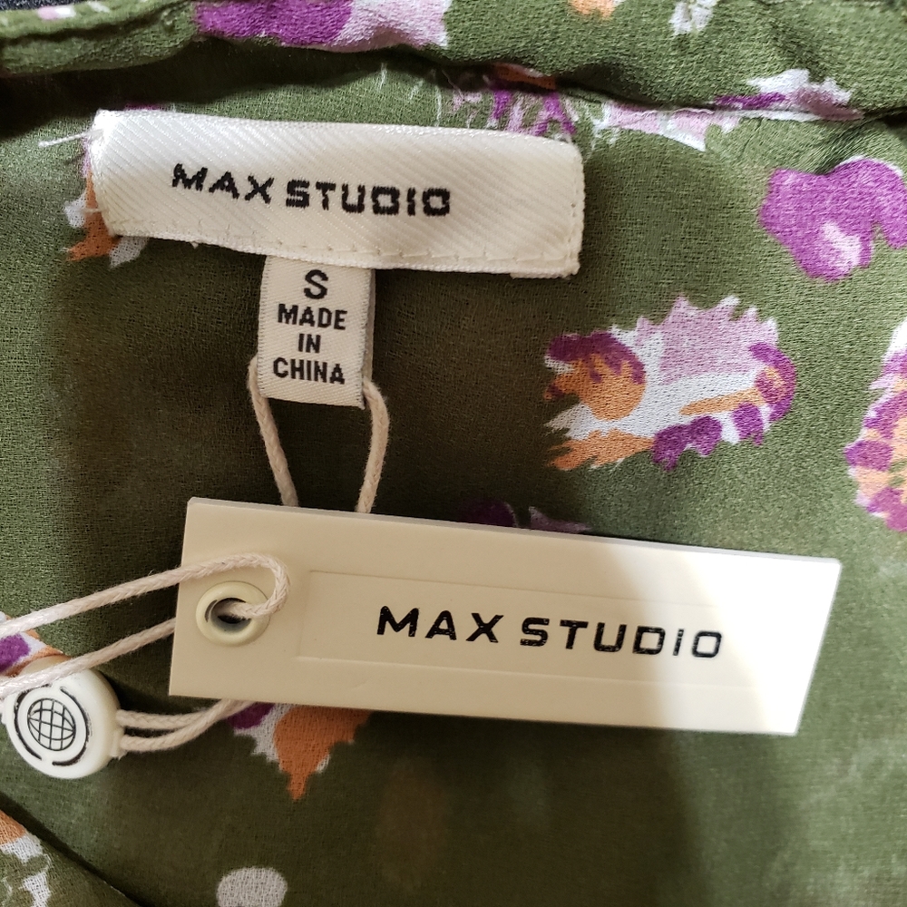 Max Studio Floral Sheer Blouse Size Small NWT Olive Green - Picture 4 of 8